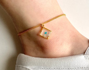 Diamond Flower Anklet, Real Pressed Flowers, Custom Tiny Dainty Minimalist Resin Charm Anklet, Gold Diamond Anklet, Gifts for Her