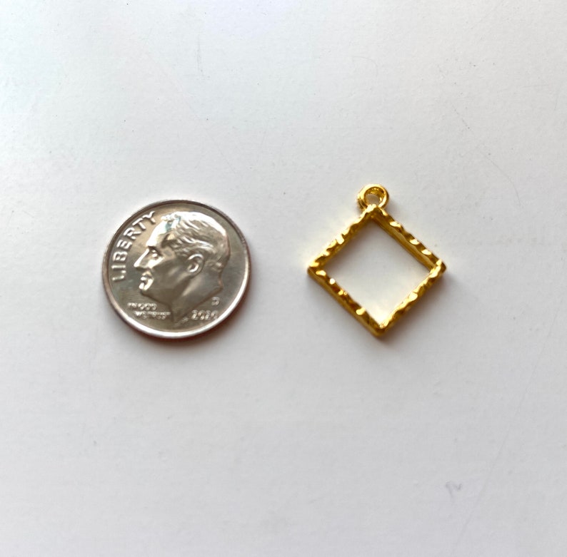 Diamond Flower Anklet Gold Diamond Anklet Gifts for Her Custom Tiny Dainty Minimalist Resin Charm Anklet Real Pressed Flowers