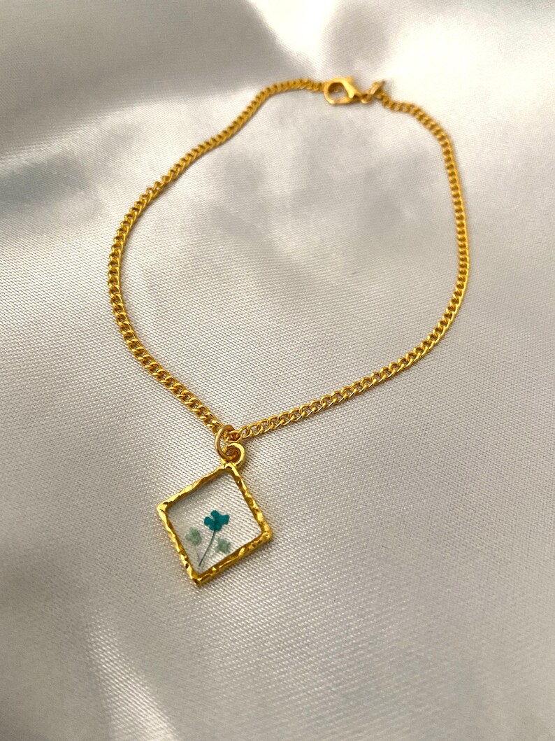 Diamond Flower Anklet Gold Diamond Anklet Gifts for Her Custom Tiny Dainty Minimalist Resin Charm Anklet Real Pressed Flowers