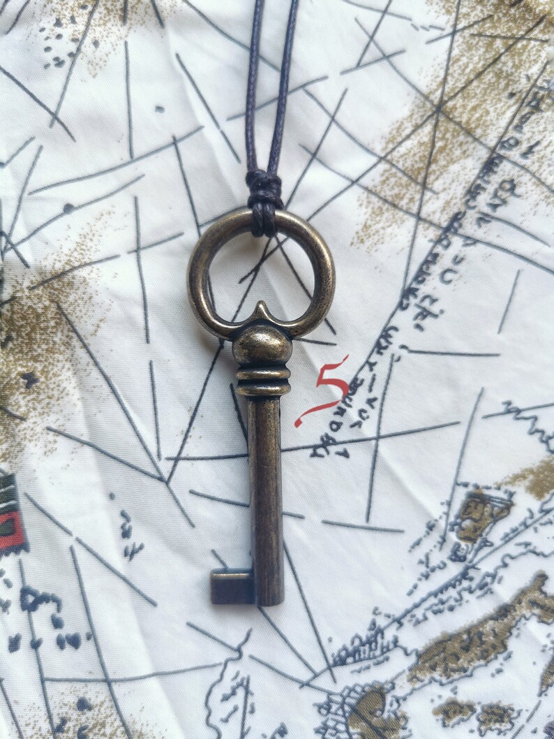 adjustable skeleton key necklace wanderer's wares image 6