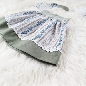 Trachtenrock Mädchen grün blau Rosenmuster mit Spitze Trachtenrock Baby Tracht für Mädchen Mädchen Rock mit Spitze Kinderrock Bild 4