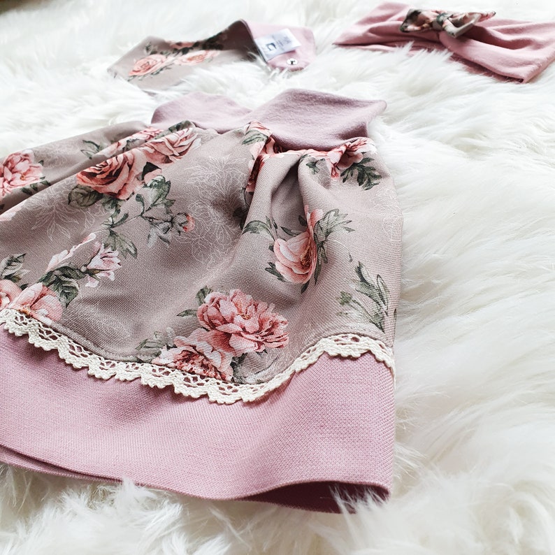Traditional skirt girls taupe-pink roses with lace Traditional skirt baby Costume for girls Girls skirt with lace Children's skirt image 3