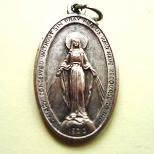 Large, Vintage Miraculous Medal English Wording Virgin Mary