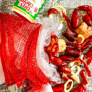 Cajun Seafood boil wax melts -Louisiana Crawfish scented candle -Crawfish Boil Decorations-Crawfish Decor-Crawfish Boil-Crawfish-lobster