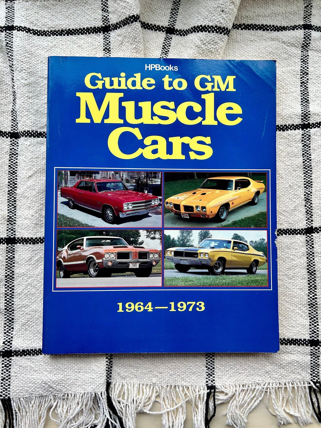 Guide to GM Muscle Cars 1964 - 1973: Various: 9781557880031