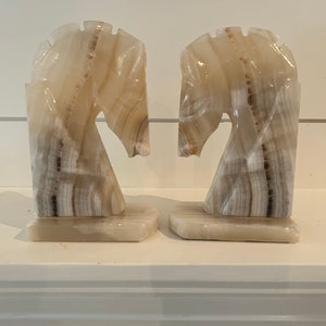 Vintage Onyx Horse Head Bookends: Mid-Century Modern Decor