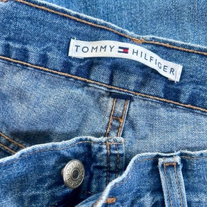 Vintage 90&#39;s Tommy Hilfiger High-Waisted Jeans Women&#39;s Size 8