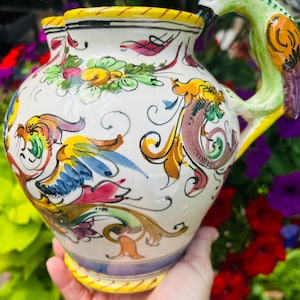 Pichet en céramique italienne peint à la main : Deruta Majolica Raffaellesco Dragon Design