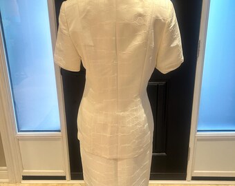 Vintage Albert Nipon Cream White Suit: Elegant Mother of the Bride