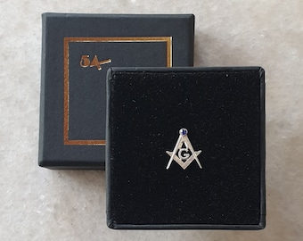 Masonic Lapel Pin – Compass and a Square with a G