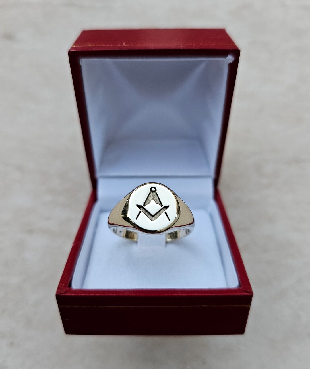 Mens 10k Yellow Gold Freemason Ring - Square & Compass Blue Stone Masonic Ring Size 14 - View #6