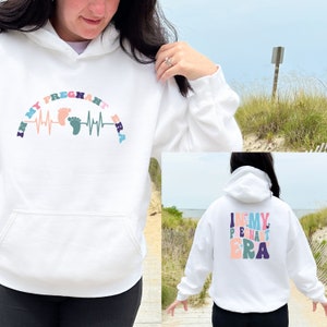 Bluza z kapturem In My Pregnant Era, Sweter w ciąży, Bluza z kapturem ciążowa, Prezenty dla przyszłej mamy, Ujawnienie ciąży, Ujawnienie płci, Zapowiedź dziecka