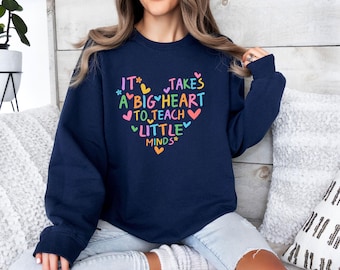 Bester Lehrer Sweatshirt, Herz Lehrer Pullover, Lehrer Geschenk, Danke Lehrer, neuer Lehrer Geschenk, Lehrer Abschluss, Back To School Top