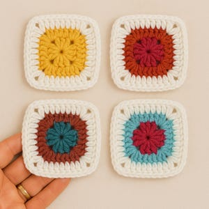 Two Color Solid Granny Square Crochet Pattern PDF for Beginners, Easy Crochet Motif Tutorial, DIY Blanket Patch, Instant Download Pattern