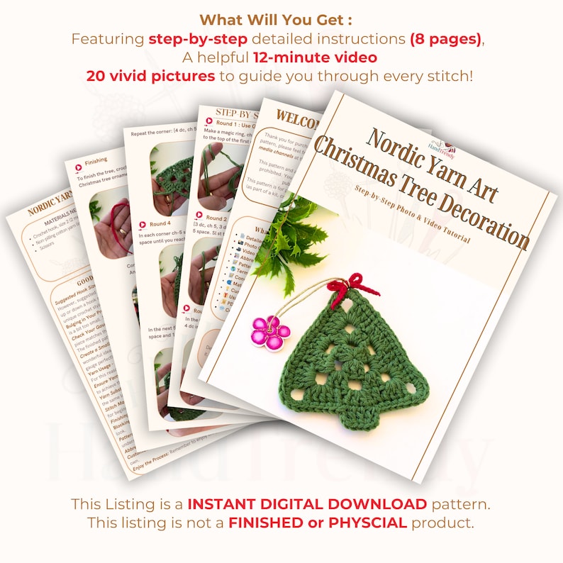 K&ouml;nnte beinhalten: Ein digitales Download-Muster f&uuml;r einen geh&auml;kelten Weihnachtsbaumschmuck. Das Muster enth&auml;lt Schritt-f&uuml;r-Schritt-Anleitungen, ein Video-Tutorial und 20 Fotos. Der Anh&auml;nger ist gr&uuml;n mit einer roten Schleife und einer rosa Blume.