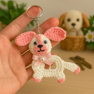 2Pcs Magnetic Puppy Keychain Cute Cartoon Dog Pendant Creative Bag Hanging Accessories Cute Couple Keychain Gift Decoration