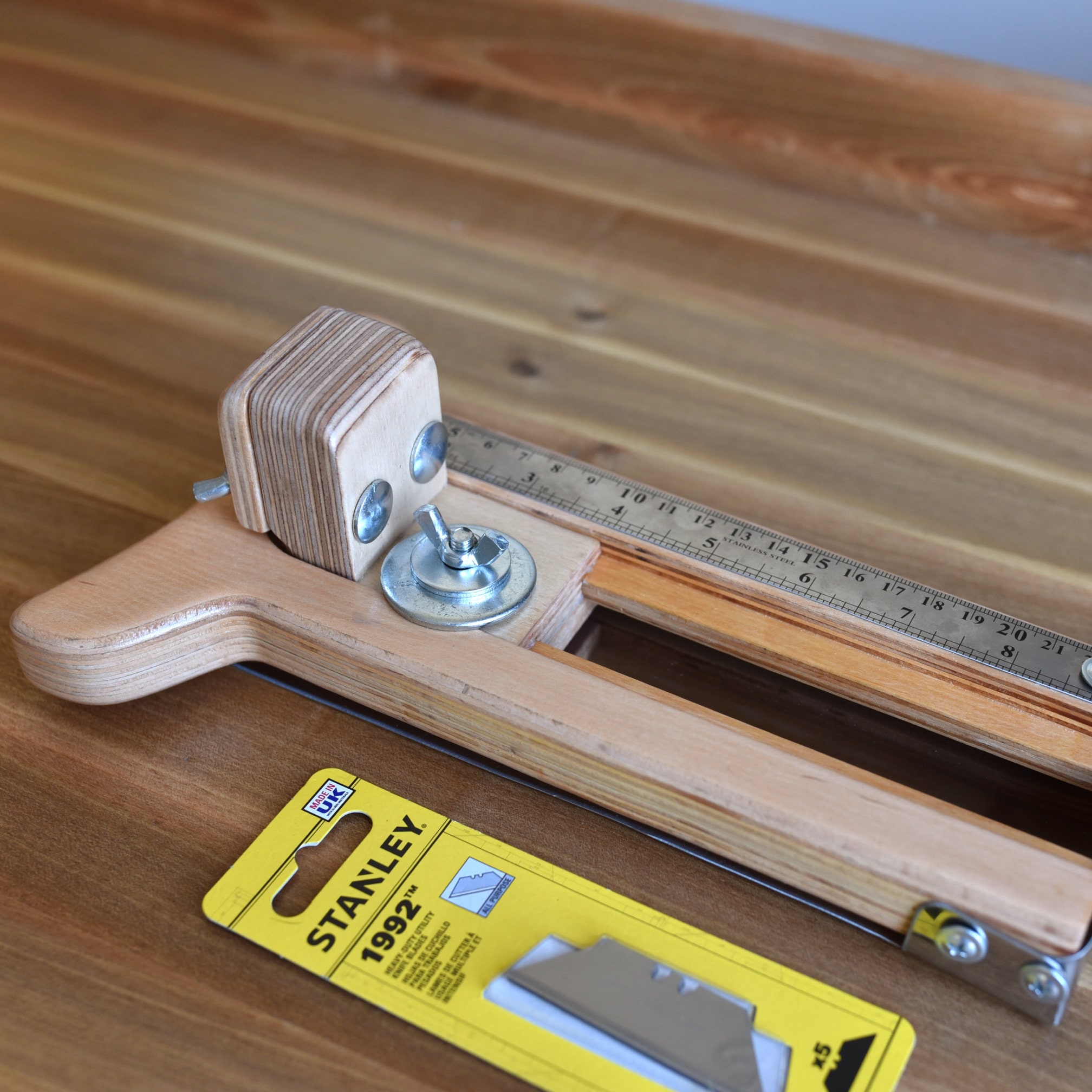 丸型ジャックブリムカッター。帽子製作ツール。帽子製作ツール