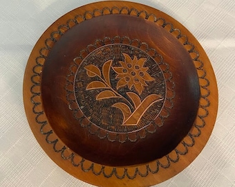 Vintage Copper Inlay Handcarved Wood Plate Collectible Folk Art Flower 6.5"
