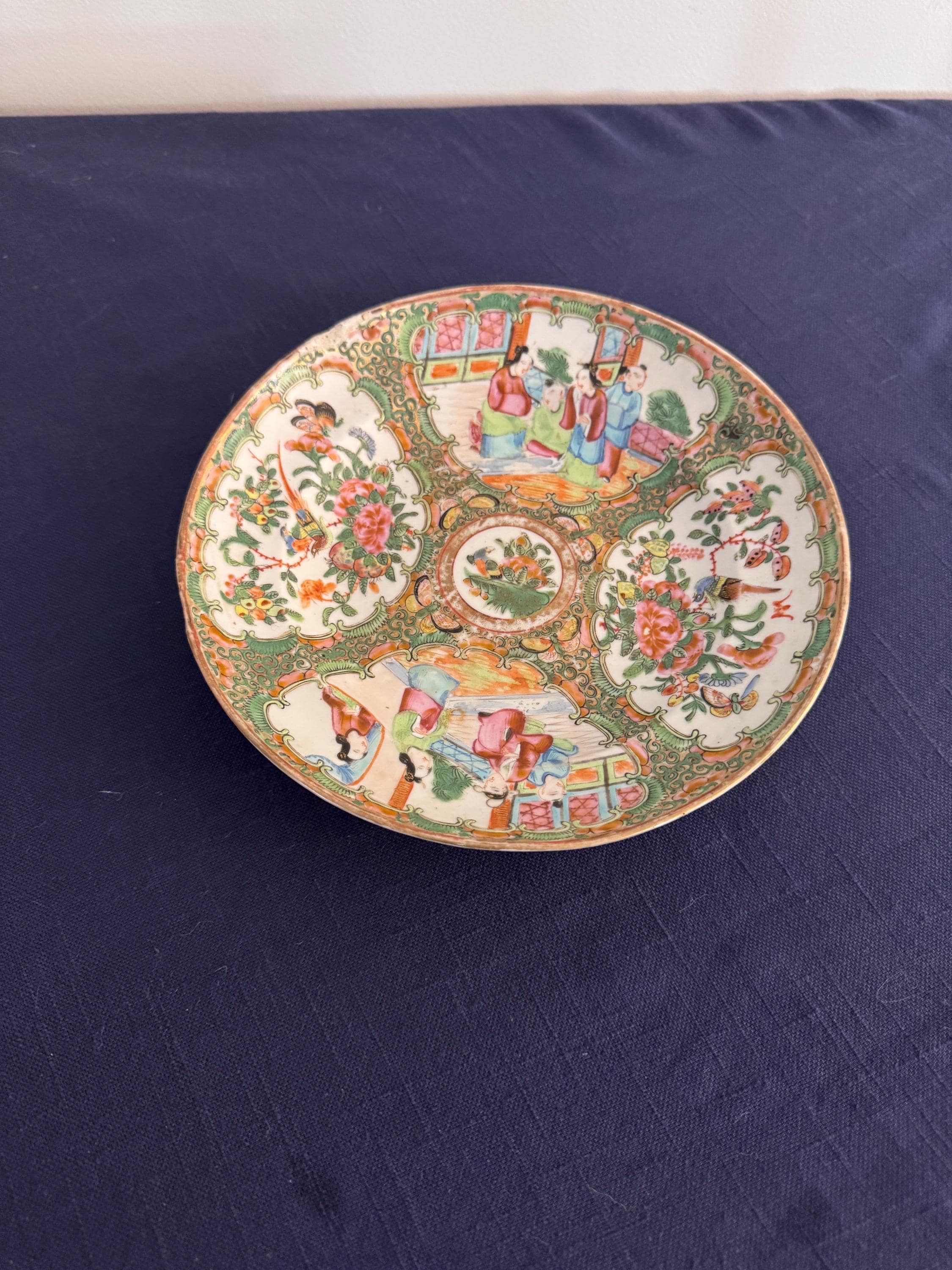 アンティーク　チャイナ　ローズメダリオン ２枚　Chinese Rose アンティーク チャイナ ローズメダリオン 2枚 Chinese Rose