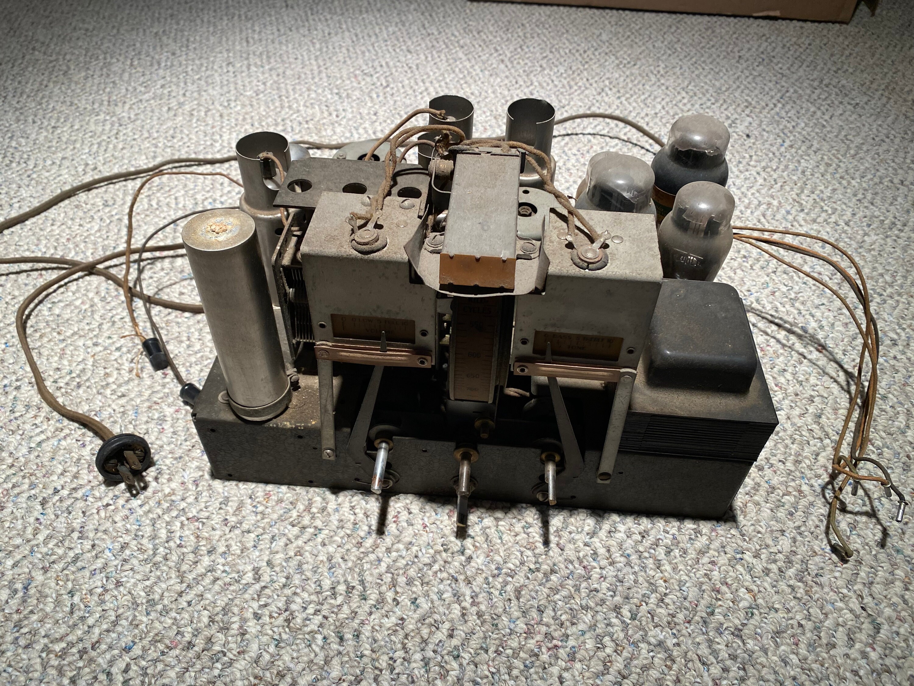 PARTS ONLY Vintage Zenith Radio Model 760 Chassis 1930's