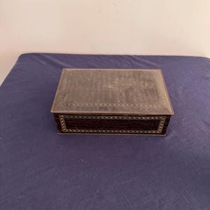 Vintage Tin Metal Biscuit or Candy Box Metal Packaging Corp of New York