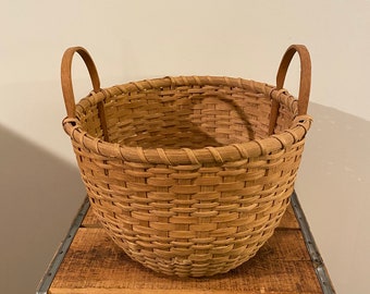 Vintage Wicker basket with handles and a wooden bottom Large 9" Tall Apple