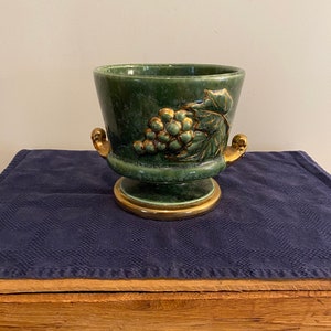 Vintage Hull Planter Shafer 23 K Gold Guaranteed Accented Grape design