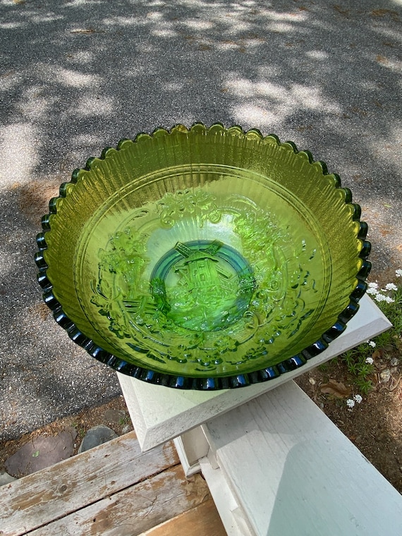 Imperial Glass Lime Green Windmill Pattern Ruffled Edge Etsy