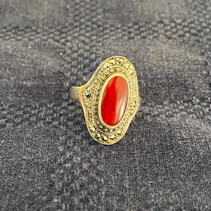Vintage Estate Jewelry Sterling Silver Marcasite setting Red Stone ring Size 7