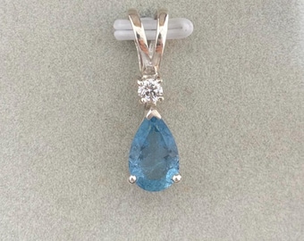 Natural Teardrop Aquamarine Pendant – Pear-Shaped Gemstone in 925 Sterling Silver | Dainty March Birthstone Jewelry | Elegant Gift for Her
