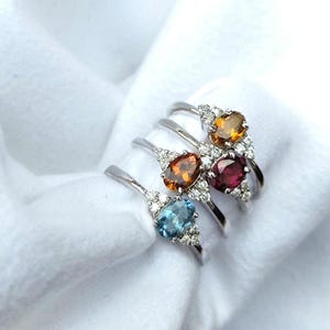 Minimalist Citrine Ring Natural Citrine Oval Ring Dainty 6×4 oval Citrine Ring with Moissanites Citrine Ring for November Birthstone Gifts