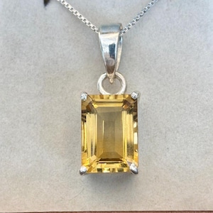 Citrine rectangle gemstone pendant in 925 sterling silver 14x10mm emerald cut prong set Citrine pendant  for her
