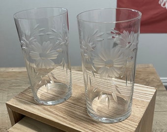 Daisy Floral etched drink wear