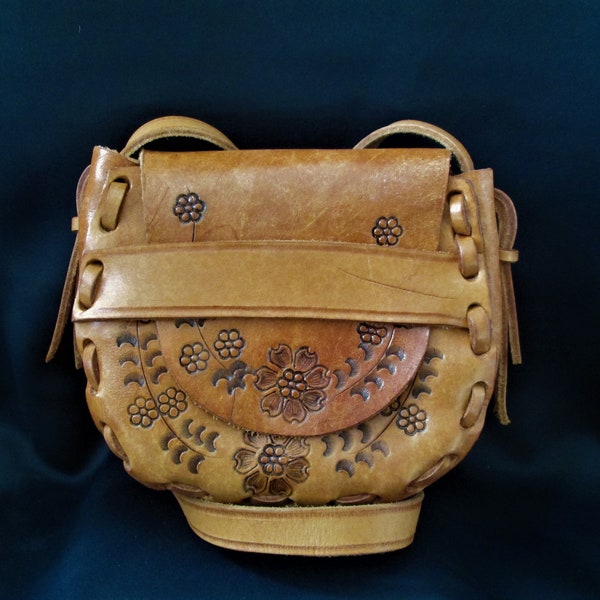 Vintage Handtasche Ledertasche aus Marokko Leder punziert Umhängetasche Boho