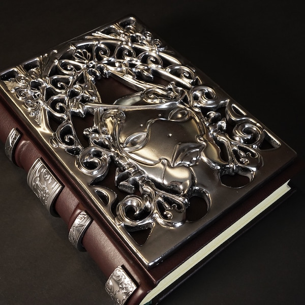 Grimoire Weiss Prop STL files (3d Model)