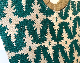Handwoven Ticog Grass Banig Bag: Filipino Artisan Tote