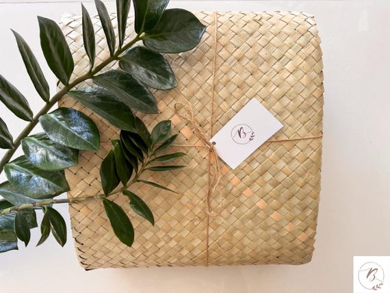 Handwoven PLAIN PANDAN mat/ NATURAL picnic mat from Philippines/  family gift / Ecofriendly/ Gift for mom / Handmade gift | Fast shipping