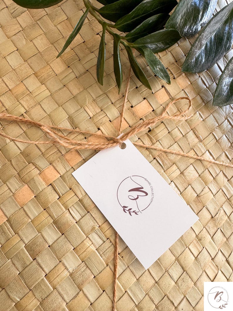 Handwoven PLAIN PANDAN mat/ NATURAL picnic mat from Philippines/ family gift / Ecofriendly/ Gift for mom / Handmade gift | Fast shipping image 3