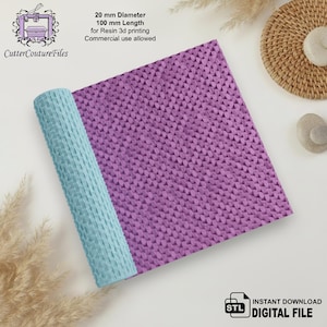 Puede incluir: Una esterilla enrollada, de color azul claro y con textura, junto a una esterilla plana, morada y con textura. La imagen incluye el texto "20 mm Diameter 100 mm Length for Resin 3d printing Commercial use allowed" y "INSTANT DOWNLOAD DIGITAL FILE".