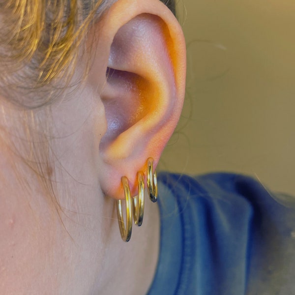 Small 14k Gold Hoop Earrings Set • Dainty Huggie Hoops Earrings • Cute Trendy Minimalist Earrings • Dainty Jewelry