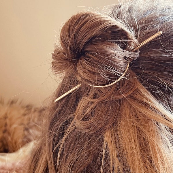 Minimalist Bun Holder • Aesthetic Hair Clips • Round Hair Clip • Hair Stick • French Hair Pin • Hair Stick • Gift for Her
