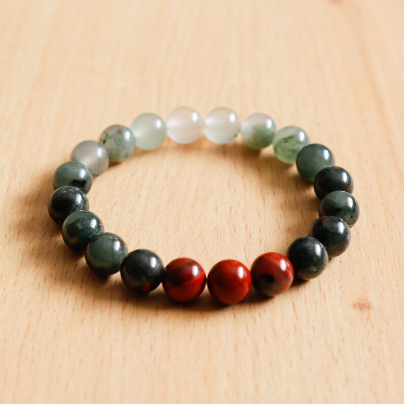 Blood Stone Bead Bracelet Genuine Smooth Beads 8mm Bracelet Stretch Cord Stone Gift for HerHimFriendshipValentine/'s Day Handmade