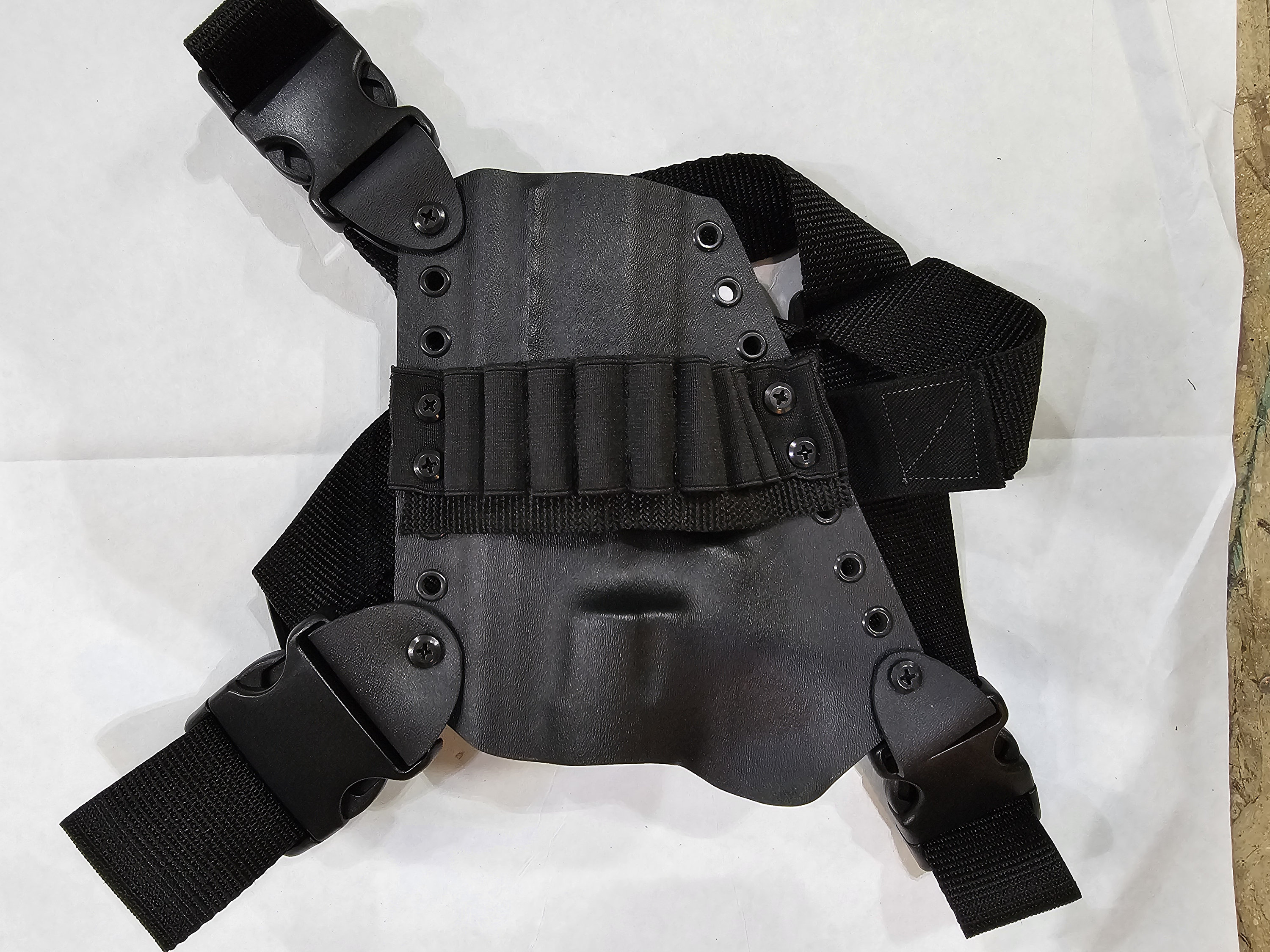 Gun Safe GunfightersINC Kenai Chest Holster - Right Hand For S&W N Frame (Gray/Coyote Tan) Gun Holster