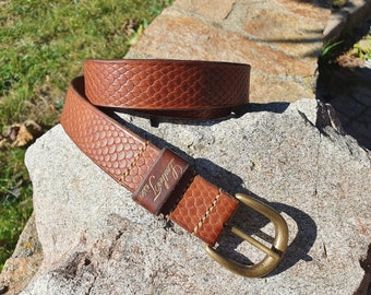 Leather belt in handmade leather width 35 mm custom length in the collar black or brown choice buckle in brass or stainless steel