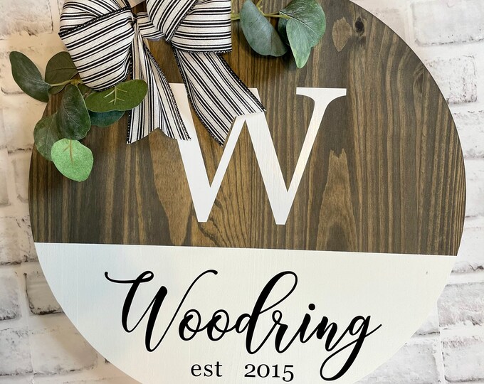 Last Name Personalized Round Door Sign, Door Hanger, Front Door Hanger ...