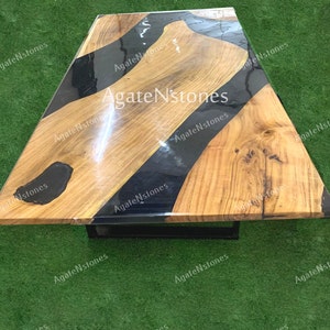 手作りのライブエッジウォールナットエポキシテーブルトップ：カスタム樹脂リバーテーブル