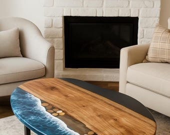 Mesa de centro oval em resina e nogueira com borda natural, feita à mão.