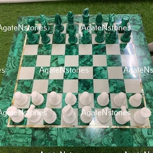 Chess Board in Malachite, Malachite Inlay Stone Chess Marble Chess Set, Decorative Marble Chess Board, Game Room Centerpiece, Chess Table,