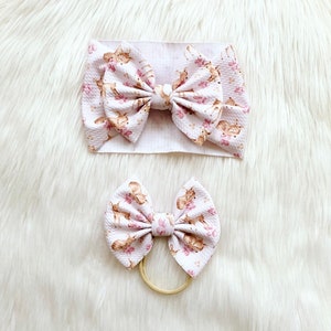 Deer Baby Bow, Bow on Nylon, Bow Headwrap, Bow on Clip, Pigtail Bows, Bow Headband, Flapless Bow, Baby Bow, Toddler Bow, Wildlife Bow