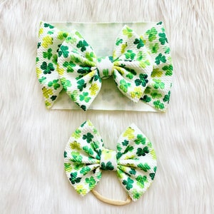 Watercolor Clovers St. Patrick’s Day Baby Bow, Bow on Nylon, Bow Headwrap, Bow on Clip, Pigtail Bows, Bow Headband, Flapless Bow, Baby Bow